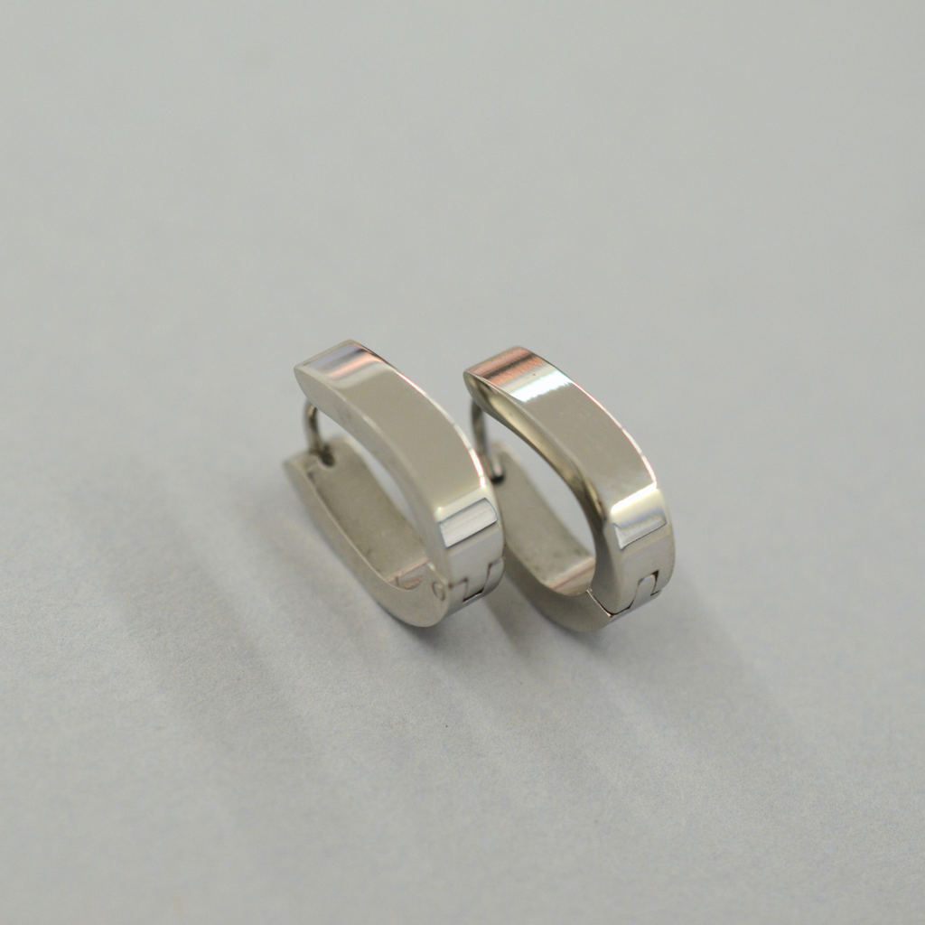 Arracadas Huggies en "U" Lisas en Acero Inoxidable