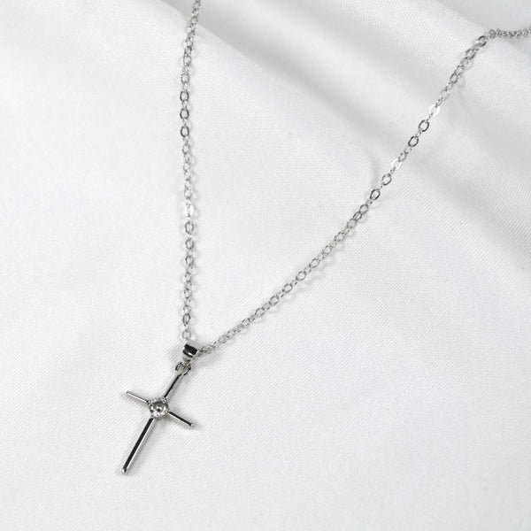 Cruz lisa de plata 925 con zirconia blanca
